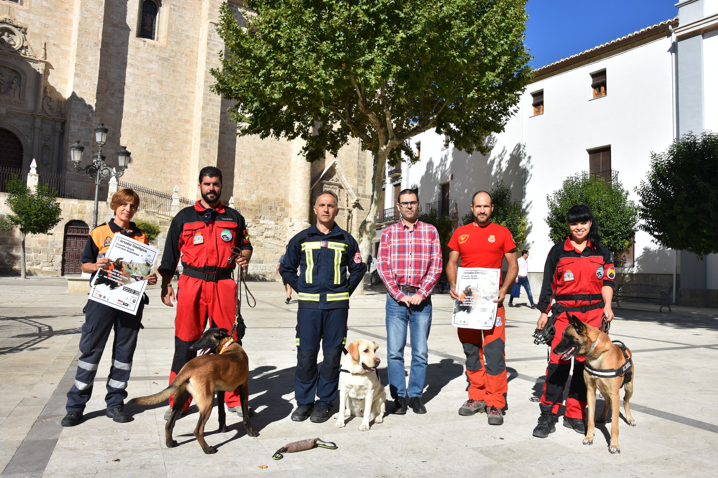 Presentación de las Jornadas busqueda personas perros